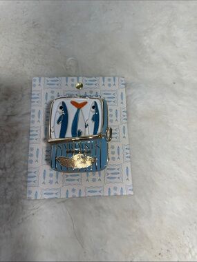 Persimmons sardines metal hair claw clip